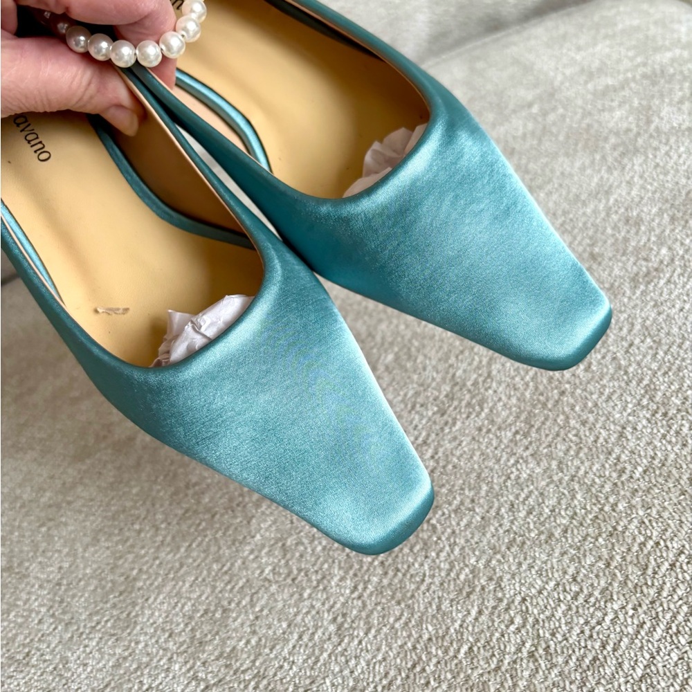 NWT C. Paravano blue satin flats - Picture 4 of 13